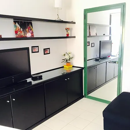 Monolocale Moderno Veronese Apartament Olbia